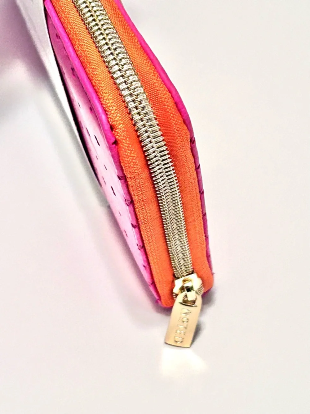 Noted By Post-It Office Set Pen Pouch, Notebook, Reporter Pad & Mini List Notes